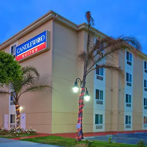 Candlewood Lax By Ihg Hawthorne